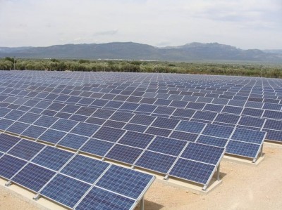 Un jucător nou pe piața românească a parcurilor fotovoltaice. Firma bulgară Pro Eco Stroy are deja patru proiecte solare în România