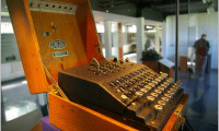 Maşina de criptat Enigma, vândută la licitație cu 45.000 de euro