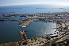 Maximizarea avantajului geopolitic al României: valorificarea Mării Negre și a portului maritim Constanța pentru comerț